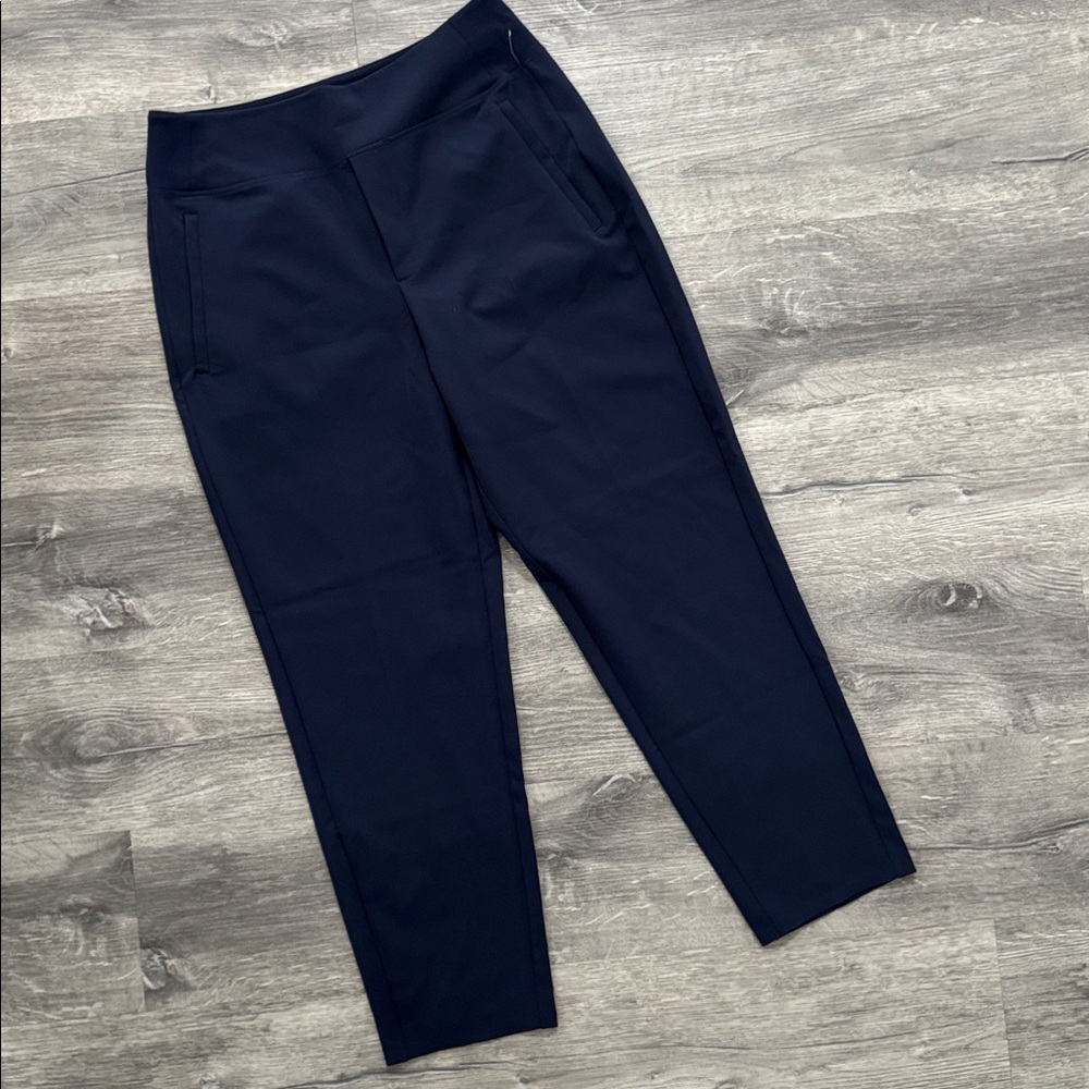 NWOT Athleta Endless High Rise Navy Pull On Straight Ankle Pant Size 10 - Picture 2 of 14